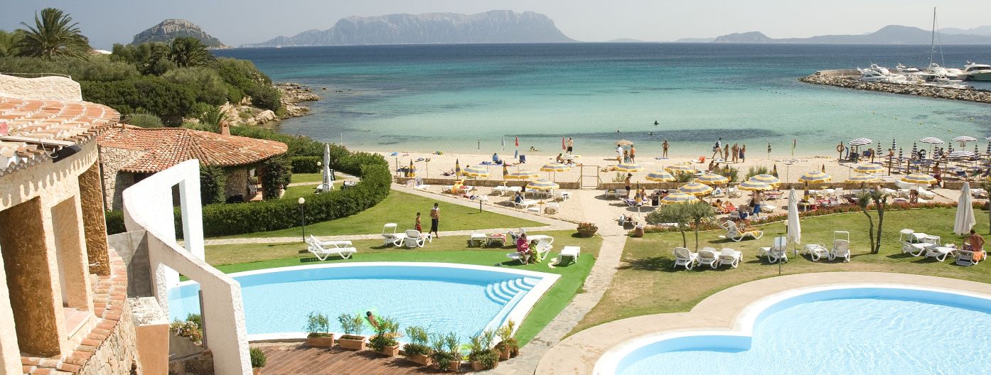 Il servizio Wi-Fi dell'Hotel Resort Baia Caddinas in Sardegna funziona con la piattaforma Wi-Fi Hotel.